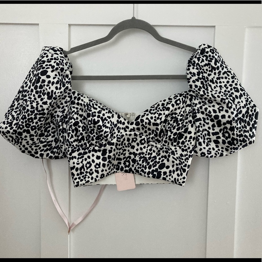 House of CB Black & White Leopard Crop Top in size XS